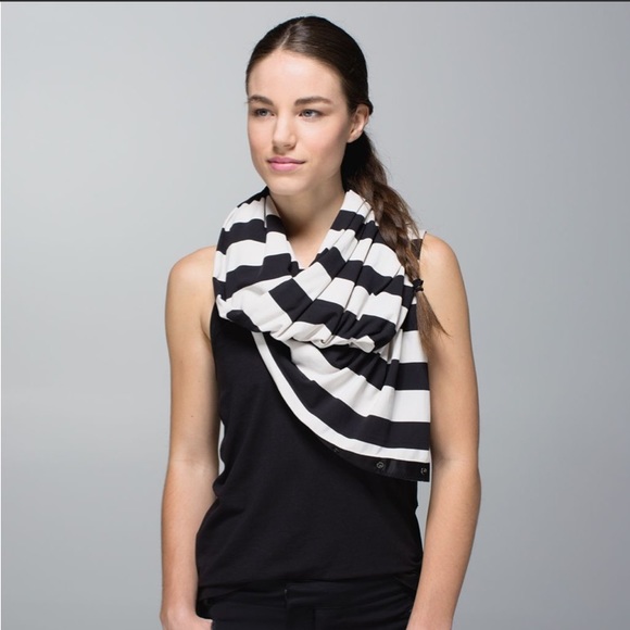 Lululemon Vinyasa Scarf *Rulu Light in Bold Stripe - Picture 2 of 12